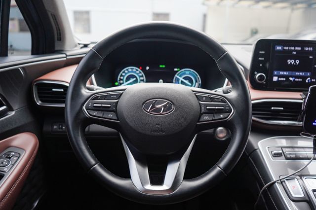 油電車、渦輪增壓、電動座椅、電子後視鏡、ACC跟車、車偏警示、電動尾門、盲點  第8張相片