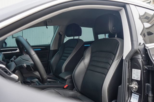 SB版、里程僅跑2萬5、原廠保固至2028/11/23、電尾、環景、導航、跟車、免KEY  第6張相片