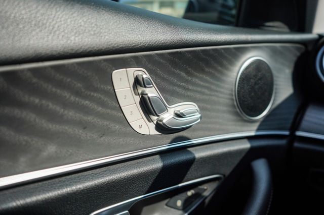 2.0輕油電 Avantgarte、渦輪、電座、導航、環景、盲點、免key、電尾  第11張相片