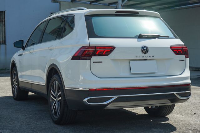 2023年11月出廠、7人座、里程僅跑2萬多、環景、電動尾門、盲點、電動座椅、整備中  第3張相片