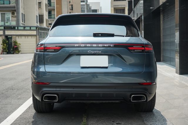 V6版4WD、僅跑2萬多、渦輪增壓、定速、倒車顯影、導航、雙前電座、雙區恆溫、通風座椅、電動尾門  第4張相片