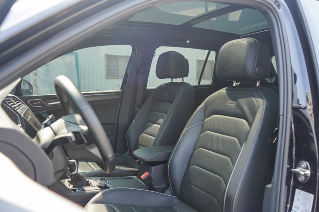 僅跑3萬多、渦增、4WD、空力套件、全景天窗、雙前電熱電座、定速、環景、抬顯、HK音響、電尾  第6張相片