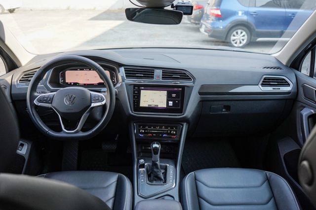 280TSI Elegance版、里程僅跑3萬多、環景、電動尾門、導航、電動座椅、盲點、免KEY、整備中  第7張相片