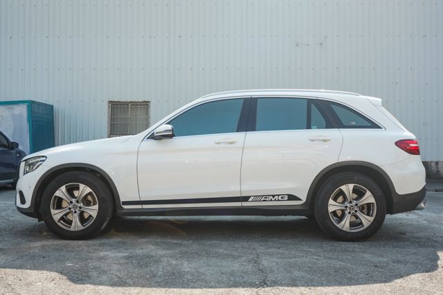 渦輪增壓、里程14萬、、自動停車、電動尾門、免KEY、換撥、盲點、定速、後輪驅動、電動方向盤、整備中  第5張相片