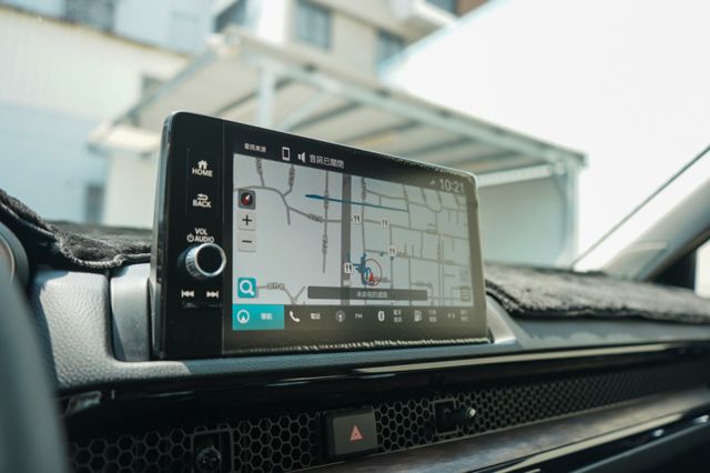 P版1.5、里程1千多、渦輪增壓、電動座椅、Bose音響、環景、導航、電動尾門、全景天窗、盲點、免key  第15張相片