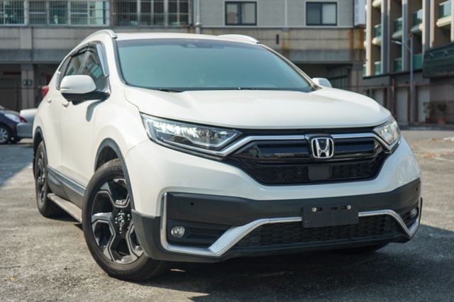 S版1.5、里程僅跑4萬2、渦輪增壓、電動尾門、導航、電動座椅、環景、全景天窗、整備中  第1張相片