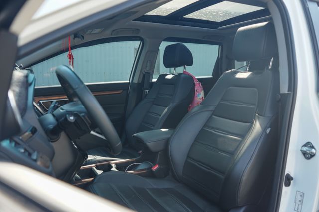 S版1.5、里程僅跑4萬2、渦輪增壓、電動尾門、導航、電動座椅、環景、全景天窗、整備中  第6張相片