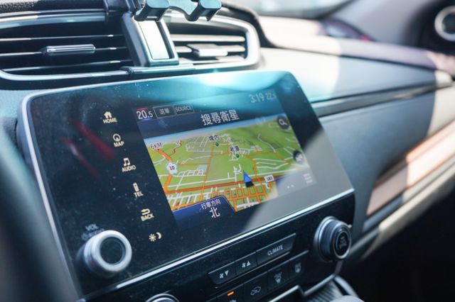 S版1.5、里程僅跑4萬2、渦輪增壓、電動尾門、導航、電動座椅、環景、全景天窗、整備中  第11張相片