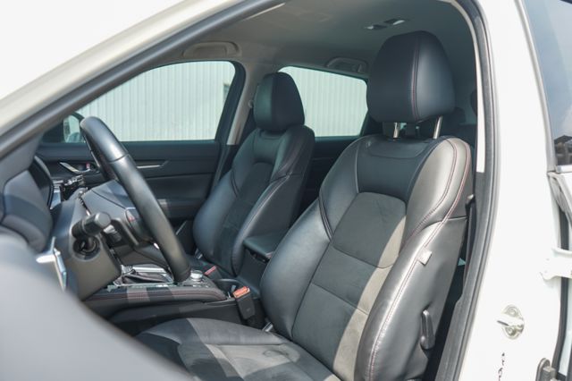 20Select版、里程僅跑6萬9、環景、盲點、電動座椅、免KEY、抬頭顯影、雙區恆溫、摸門  第6張相片