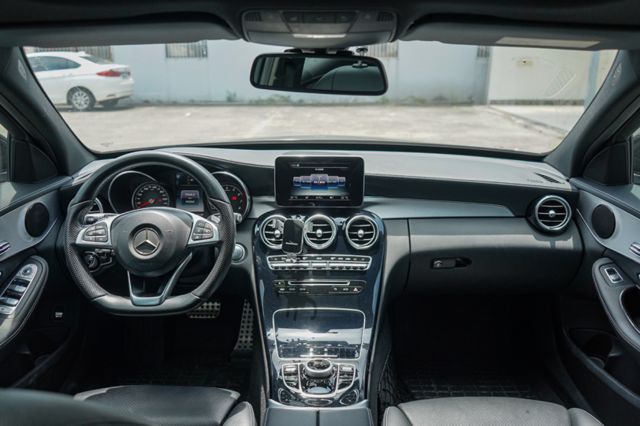 AMG Estate旅行車、渦增、電尾、環景、全景天窗、電座、導航、盲點、整備中  第7張相片