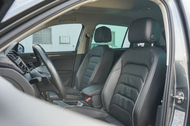 280TSI Elegance版、里程11萬、渦增、電尾、環景、免KEY、電座、盲點、跟車、定速、整備中  第6張相片