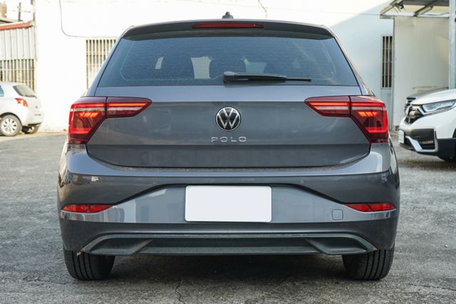 230TSI Tech、2WD、里程僅1萬多、渦增、跟車、導航、倒車顯影、免key、藍牙、車偏警示、整備中  第4張相片
