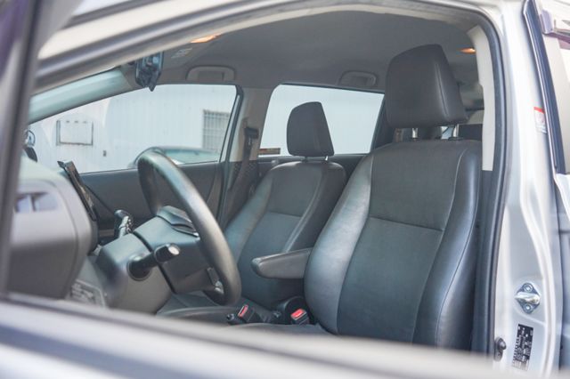 豪華版、里程7萬多、倒車顯影、導航、免KEY、恆溫空調、車偏警示、整備中  第6張相片