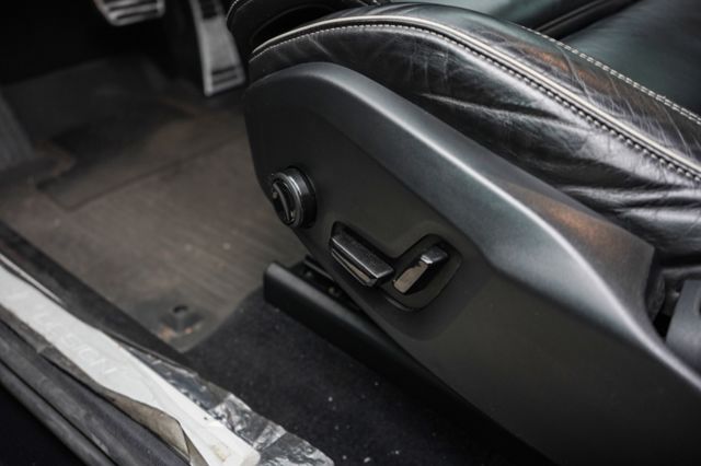T5 R Design版 AWD、里程11萬多、渦增、電尾、全景天窗、跟車、車偏、自動停車、環景、HK音響、HUD抬顯  第13張相片
