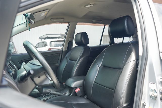 2.0 J版 自排、里程極少6萬多、原鈑件、倒車顯影、整備中  第6張相片