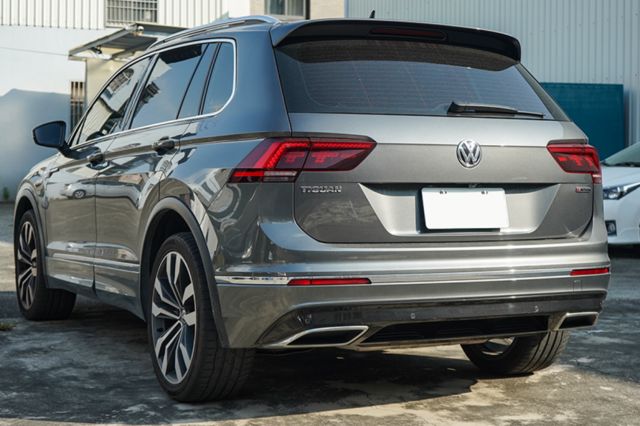 380 TSI、里程7萬多、渦增、4驅、電尾、電座、環景、抬顯、三區恆溫、全景天窗、整備照  第3張相片