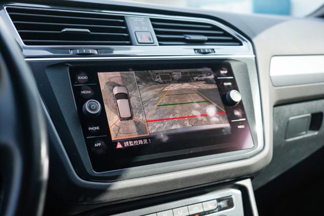 380 TSI、里程7萬多、渦增、4驅、電尾、電座、環景、抬顯、三區恆溫、全景天窗、整備照  第11張相片