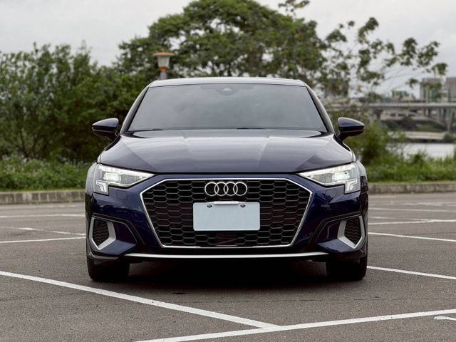 【僅跑5000公里！原廠保固中！】2024 AUDI A3 TFSI 35 油電旅行車  第4張相片