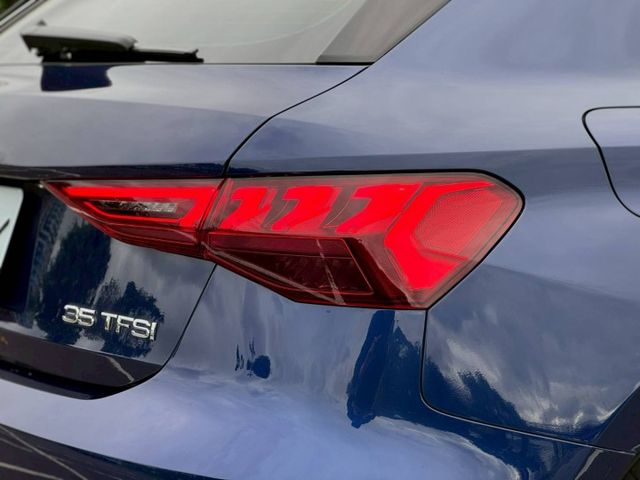 【僅跑5000公里！原廠保固中！】2024 AUDI A3 TFSI 35 油電旅行車  第5張相片