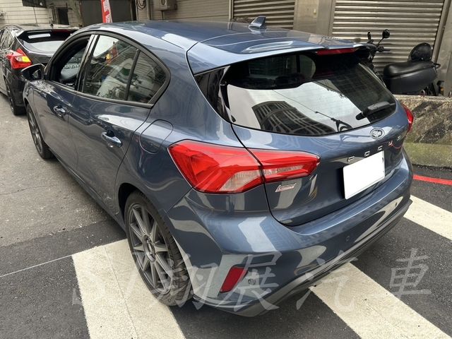 FORD福特 FOCUS  第3張相片