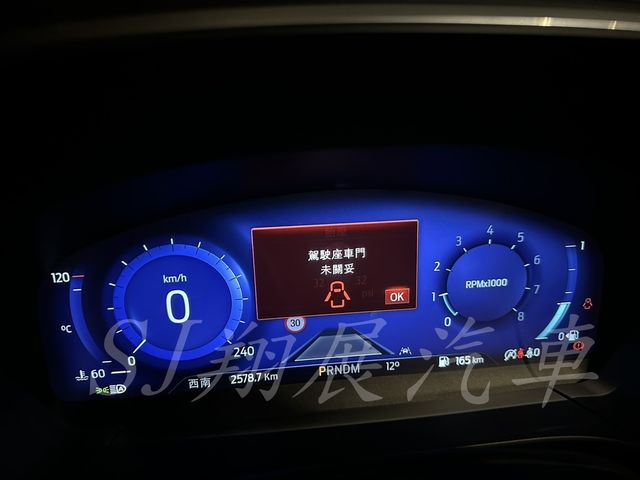 FORD福特 KUGA  第8張相片