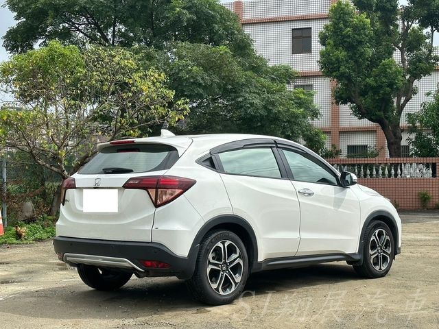 HONDA本田 HR-V  第6張相片
