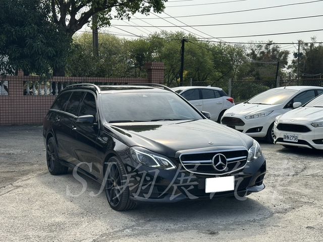 M-BENZ賓士 E200  第2張相片