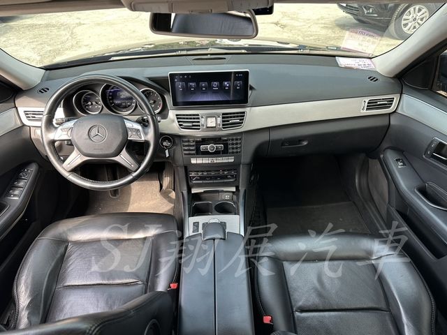 M-BENZ賓士 E200  第5張相片