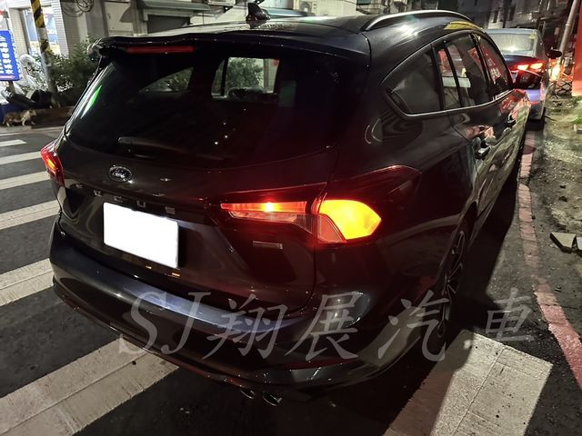 FORD福特 FOCUS WAGON  第3張相片