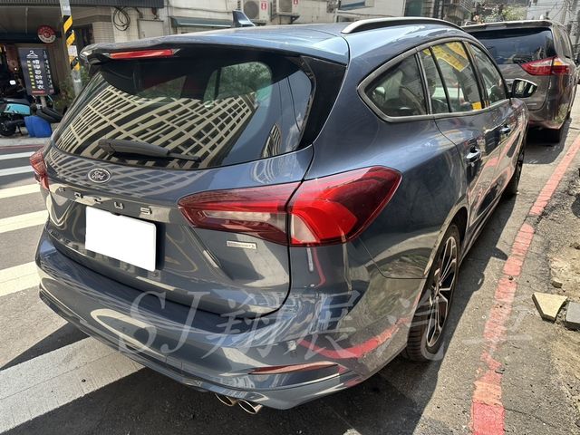 FORD福特 FOCUS WAGON  第4張相片