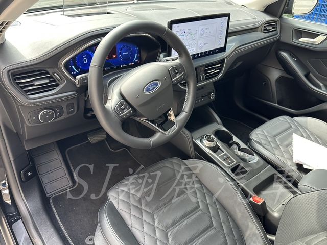 FORD福特 FOCUS WAGON  第5張相片