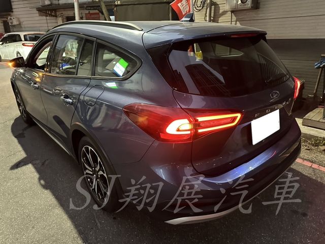 FORD福特 FOCUS WAGON  第3張相片