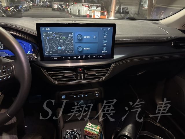 FORD福特 FOCUS WAGON  第8張相片