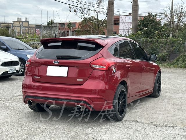 FORD福特 FOCUS  第6張相片