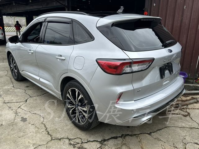 FORD福特 KUGA  第5張相片