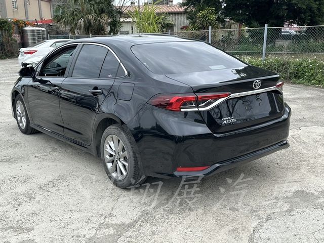 TOYOTA豐田 ALTIS  第11張相片