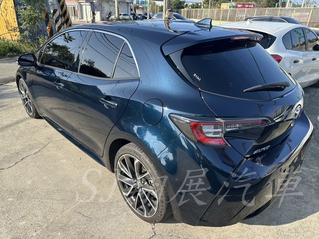 TOYOTA豐田 AURIS  第5張相片