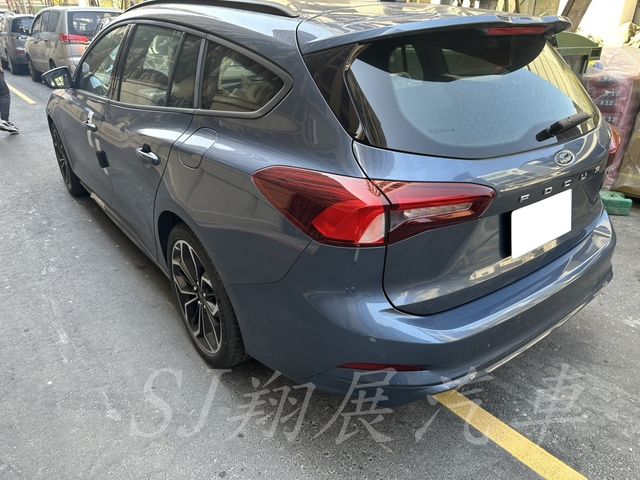 FORD福特 FOCUS WAGON  第3張相片