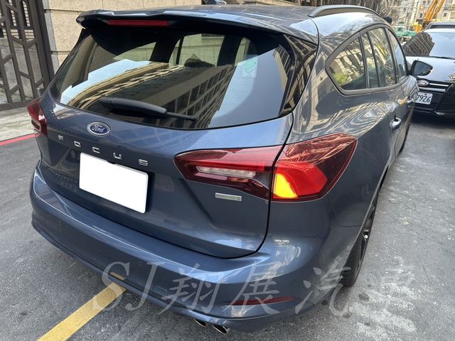 FORD福特 FOCUS WAGON  第4張相片