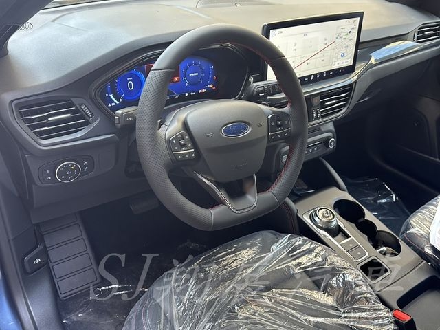 FORD福特 FOCUS WAGON  第5張相片
