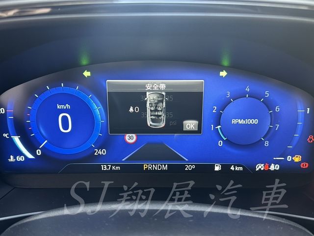 FORD福特 FOCUS WAGON  第6張相片