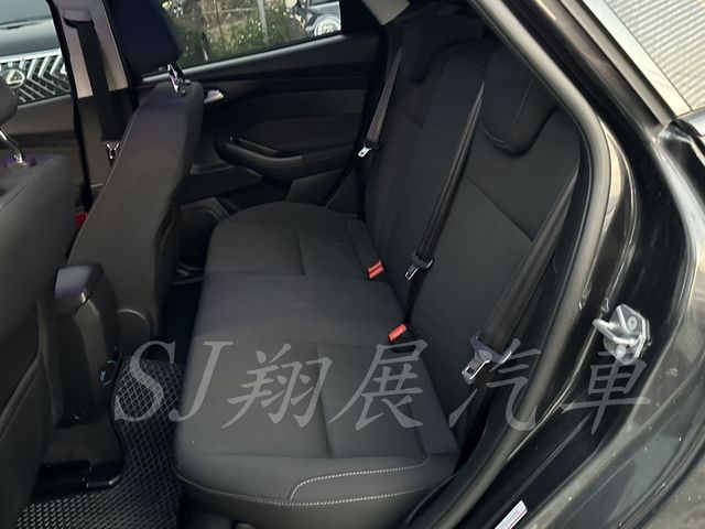 FORD福特 FOCUS  第6張相片