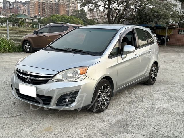 MITSUBISHI三菱 COLT PLUS  第1張相片