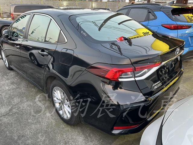 TOYOTA豐田 ALTIS  第3張相片
