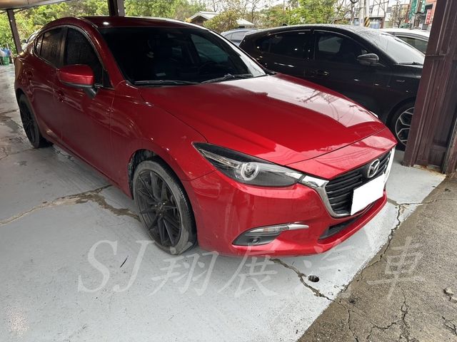 MAZDA馬自達 MAZDA 3  第2張相片