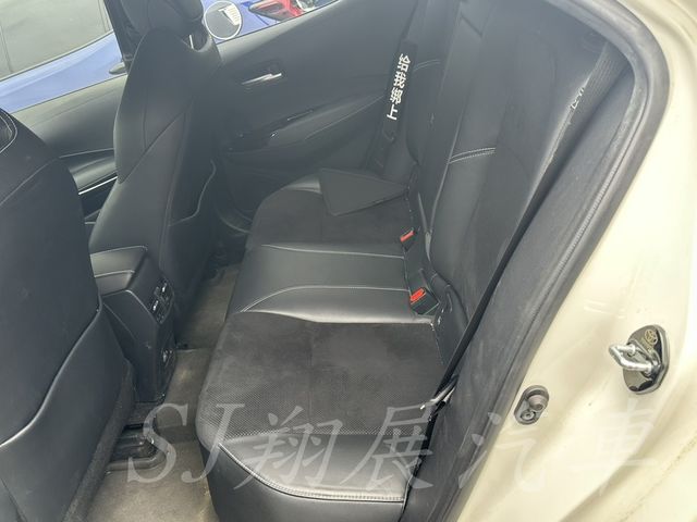 TOYOTA豐田 AURIS  第6張相片