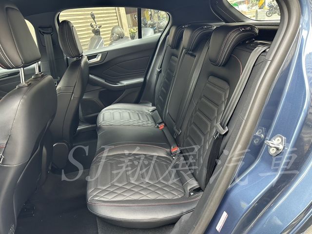 FORD福特 FOCUS  第6張相片