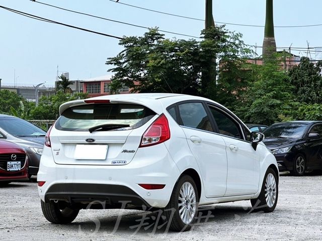 FORD福特 FIESTA  第6張相片