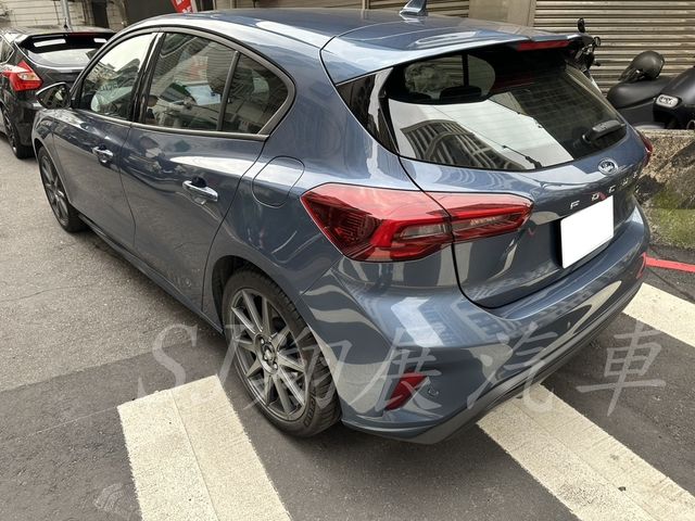 FORD福特 FOCUS  第3張相片