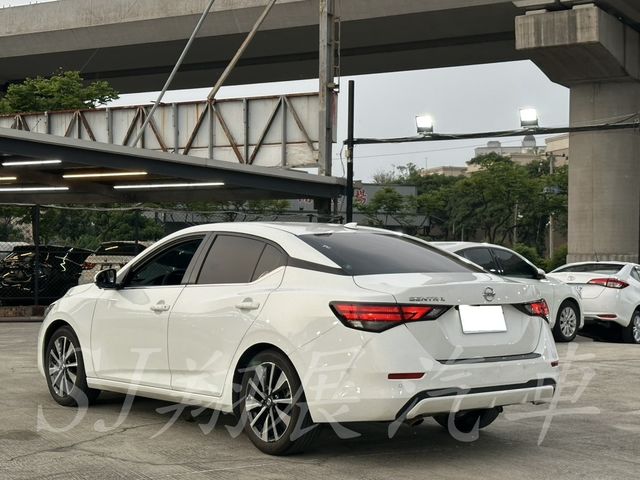 NISSAN日產 SENTRA  第6張相片